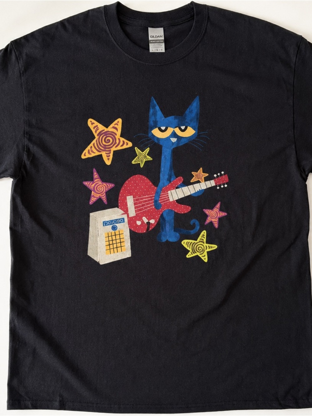 Gildan 5000 Black Pete the Cat Red Guitar Graphic Tee, Vintage Size L